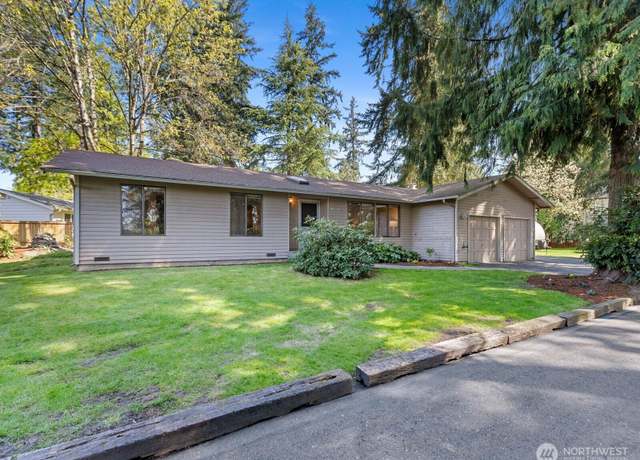 Property at 8142 NE 145th Pl, Kenmore, WA 98028, 3 beds, 2 baths
