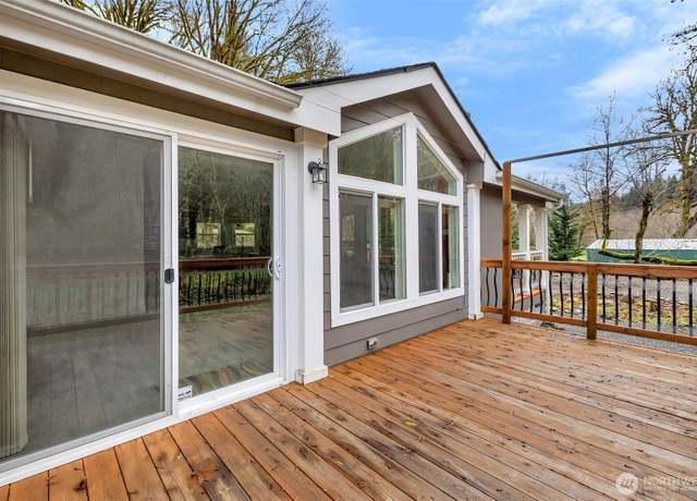 Property at 1955 Abernathy Creek Rd, Longview, WA 98632, 3 beds, 2 baths