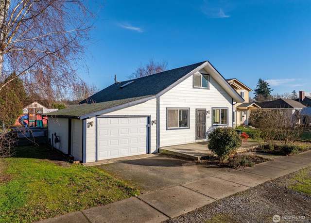 Property at 514 Richmond Ave, Centralia, WA 98531, 3 beds, 2 baths