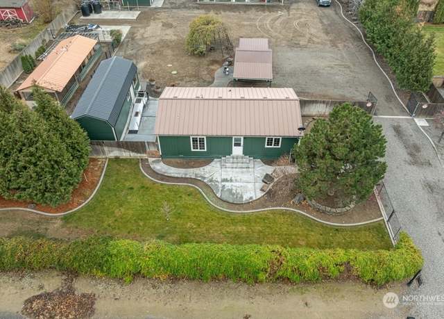Property at 19505 E Bumgarner Dr, Benton City, WA 99320, 3 beds, 3 baths