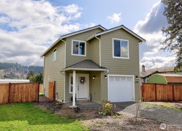 Property at 8311 Riverside Dr E, Sumner, WA 98390, 3 beds, 2.5 baths