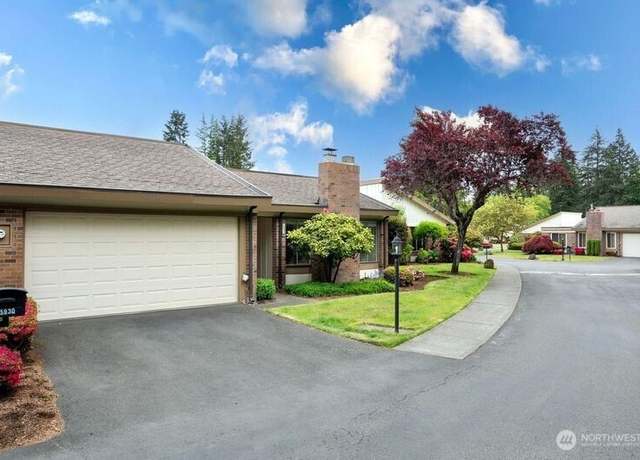 Property at 15930 NE 15th St, Bellevue, WA 98008, 2 beds, 1.5 baths