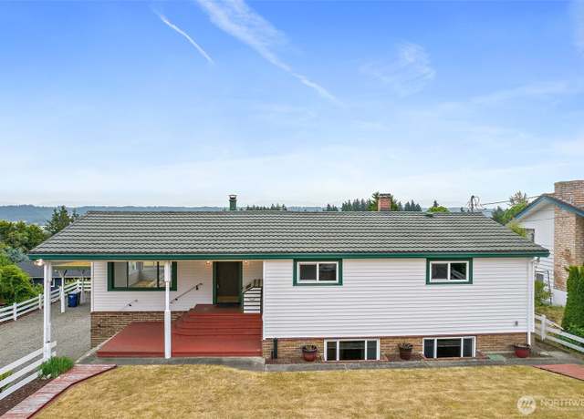 Property at 29432 59th Ave S, Auburn, WA 98001, 4 beds, 2 baths