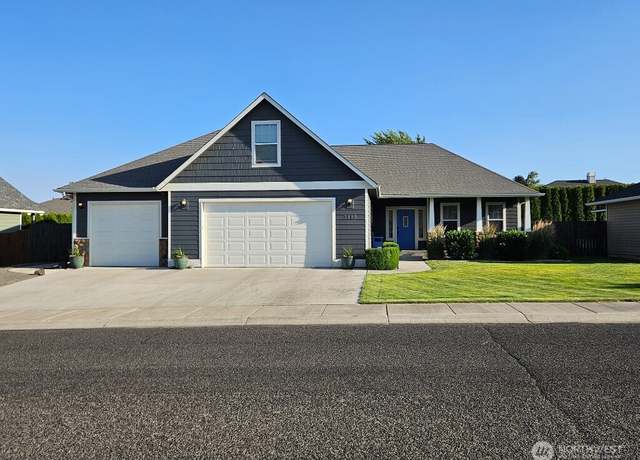 Property at 7808 W Mead Ave, Yakima, WA 98908, 3 beds, 2.5 baths