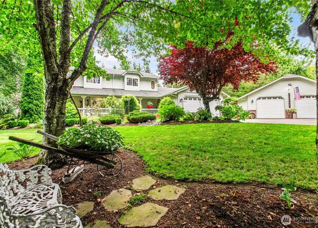 Property at 1863 Connery Ln E, Port Orchard, WA 98366, 3 beds, 2.5 baths