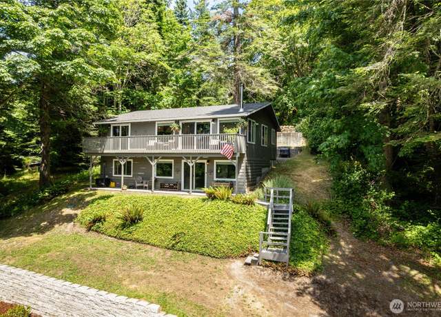 Property at 2097 Gull Way, Camano Island, WA 98282, 3 beds, 2 baths