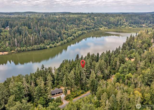 Property at 40514 Ski Park Rd E, Eatonville, WA 98328, 1 bed, 1 bath