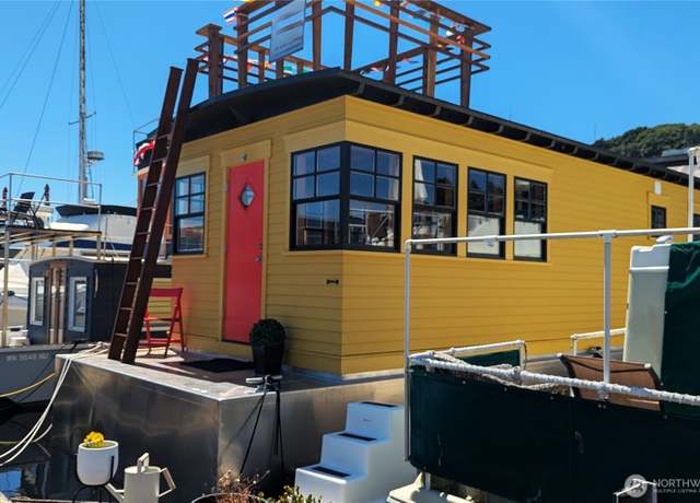 Property at 2040 Westlake Ave N #17, Seattle, WA 98109, 1 bed, 1 bath