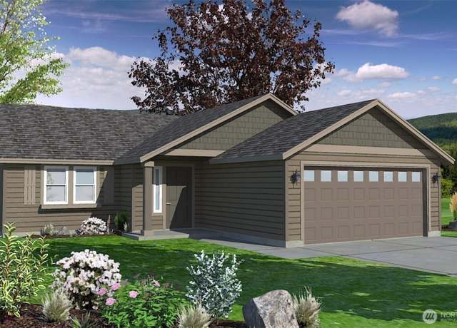Property at 1031 Redwood Rd, Moses Lake, WA 98837, 3 beds, 2 baths