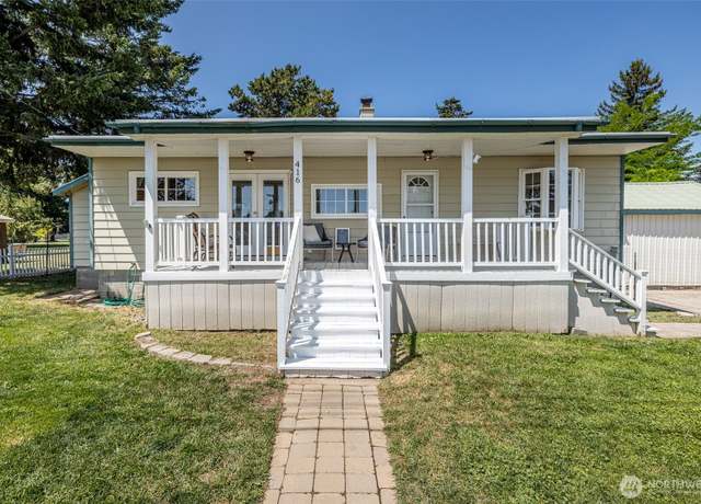 Property at 416 N Baker St, Waterville, WA 98858, 4 beds, 2 baths