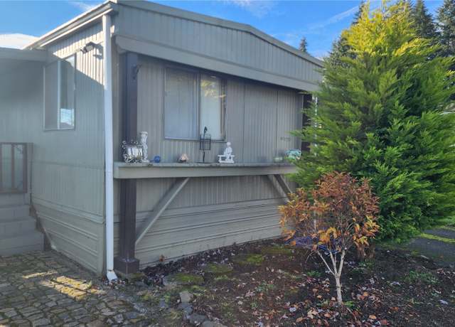 Property at 1965 West Side Hwy #48, Kelso, WA 98626, 3 beds, 2 baths