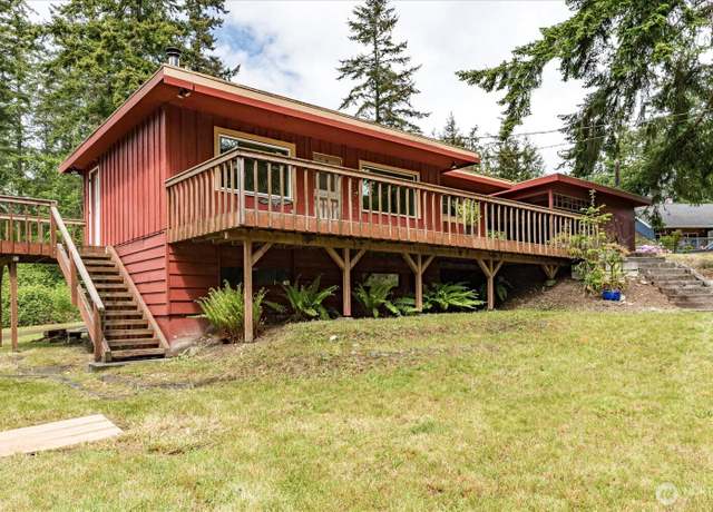 Property at 558 Shipping View Dr, Freeland, WA 98249, 1 bed, 1 bath