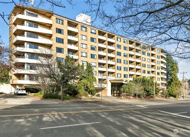 Property at 4545 Sand Point Way NE #207, Seattle, WA 98105, 2 beds, 1 bath