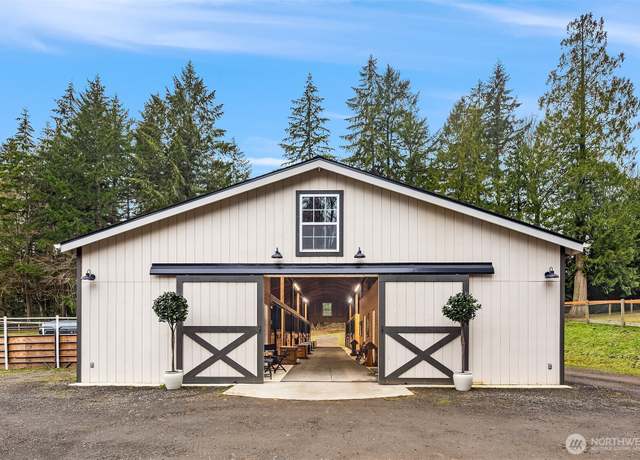 Property at 1204 SE Oak Rd, Port Orchard, WA 98367, 3 beds, 2.5 baths