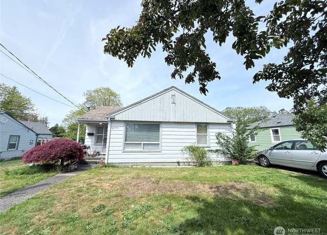 Property at 510 SW 137th St, Burien, WA 98166, 2 beds, 1 bath