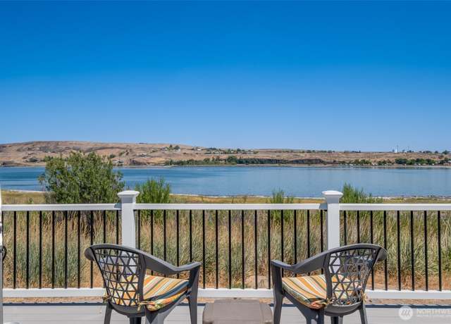 Property at 116 N Fir St, Soap Lake, WA 98851, 2 beds, 2 baths