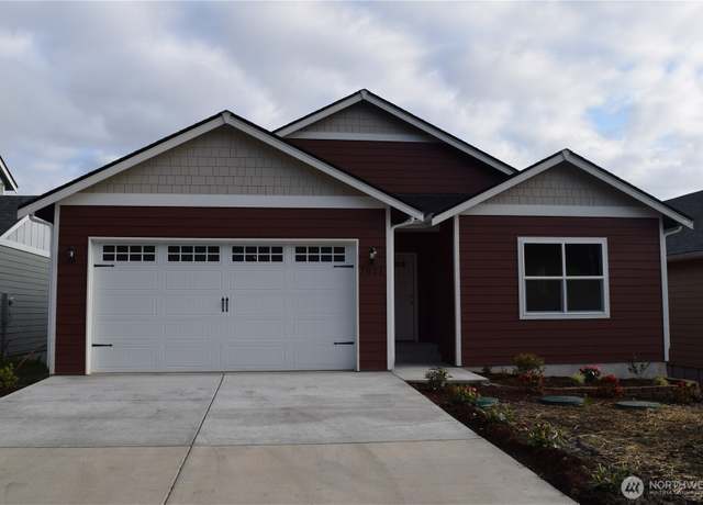 Property at 7021 E Bullseye St, Port Orchard, WA 98366, 3 beds, 2 baths