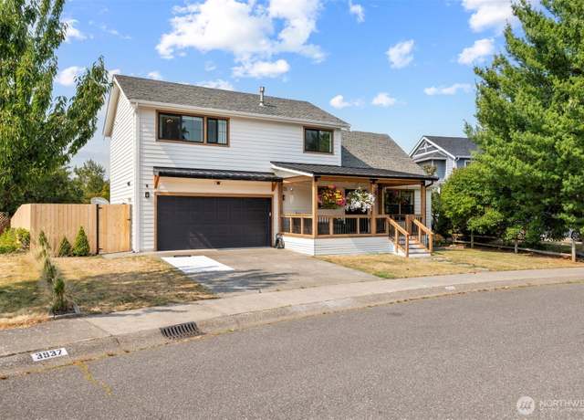 Property at 3941 Lakemont Rd, Bellingham, WA 98226, 4 beds, 3 baths