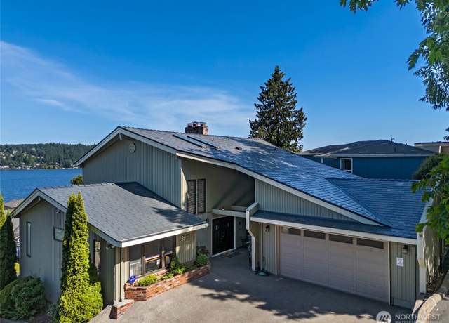Property at 3911 NE 158th Ln, Lake Forest Park, WA 98155, 4 beds, 3 baths