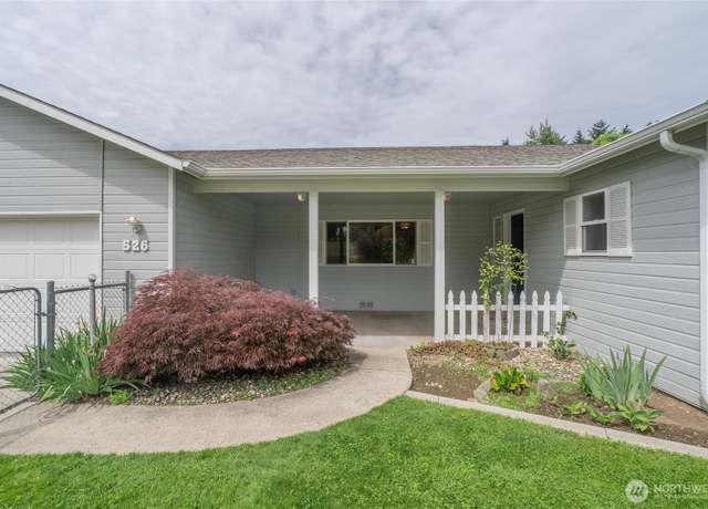 Property at 526 S Lyle St, East Wenatchee, WA 98802, 3 beds, 2 baths