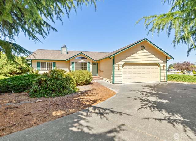 Property at 109 N Honeycomb Cir, Sequim, WA 98382, 3 beds, 2 baths