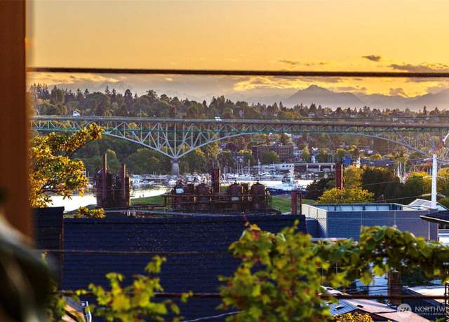 Property at 2703 Boylston Ave E #103, Seattle, WA 98102, 1 bed, 1 bath