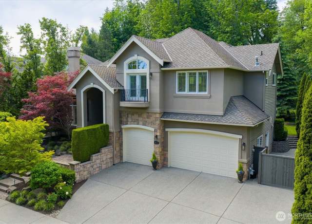 Property at 14048 SE 92nd St, Newcastle, WA 98059, 4 beds, 4 baths