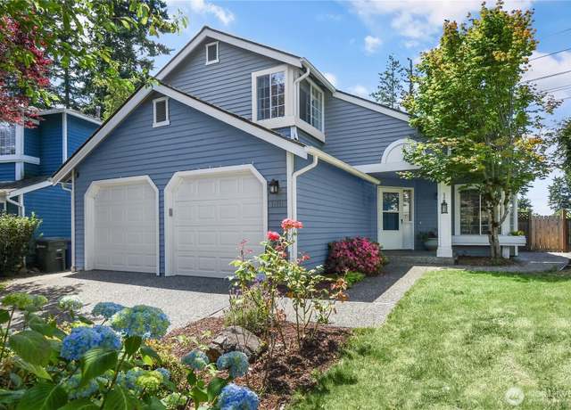 Property at 12701 NE 200th Pl, Bothell, WA 98011, 3 beds, 2.5 baths