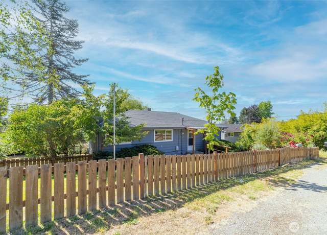 Property at 21006 9th Ave S, Des Moines, WA 98198, 3 beds, 1 bath