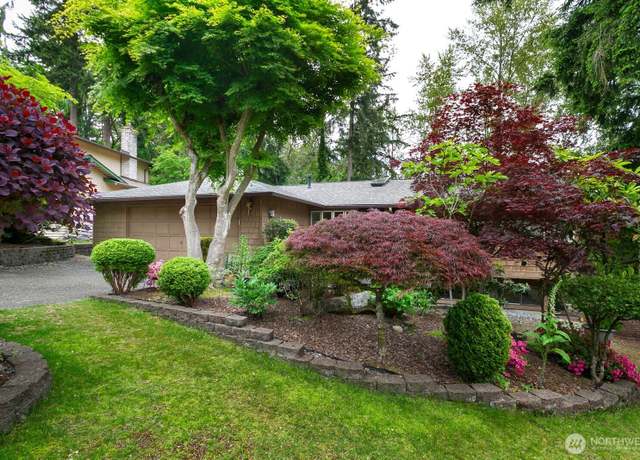 Property at 13219 SE 52nd Pl, Bellevue, WA 98006, 4 beds, 2 baths