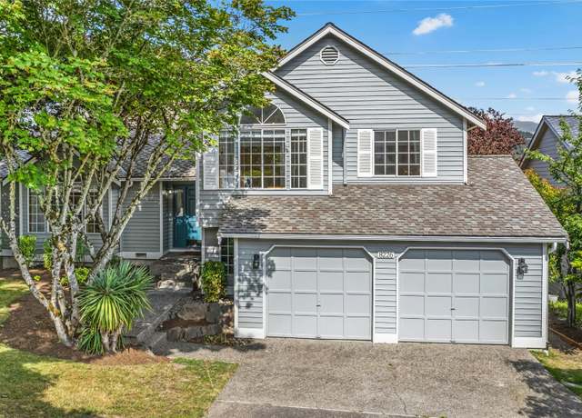 Property at 8226 128th Ave SE, Newcastle, WA 98056, 3 beds, 2.5 baths