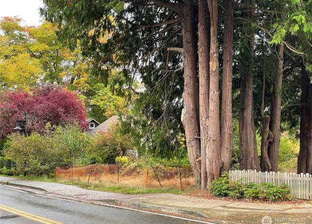 Property at 261 NE Ericksen Ave, Bainbridge Island, WA 98110