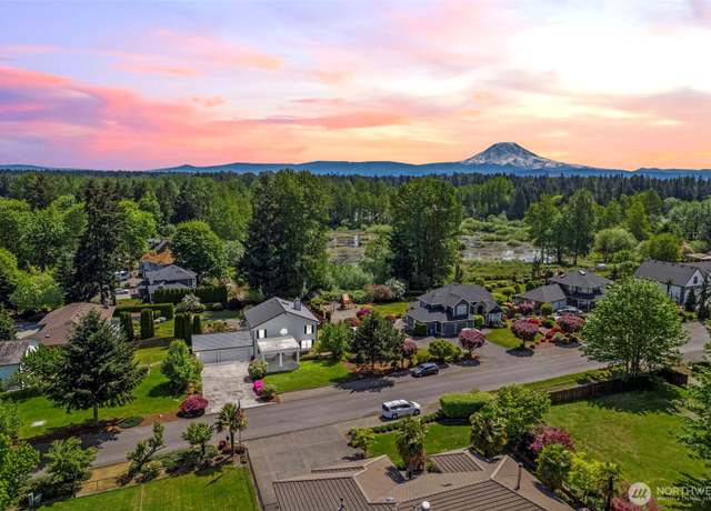 Property at 14125 116th Ave E, Puyallup, WA 98374, 4 beds, 2.5 baths