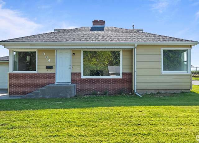 Property at 934 Frazier Dr, Walla Walla, WA 99362, 3 beds, 1 bath