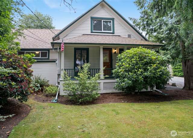 Property at 8213 S Fawcett Ave, Tacoma, WA 98408, 4 beds, 3 baths