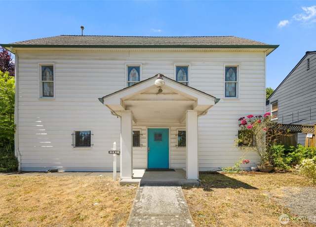 Property at 2116 W Dravus St, Seattle, WA 98199, 2 beds, 1 bath