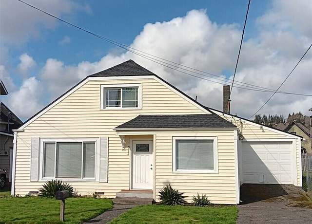 Property at 912 1st St, Hoquiam, WA 98550, 3 beds, 1 bath
