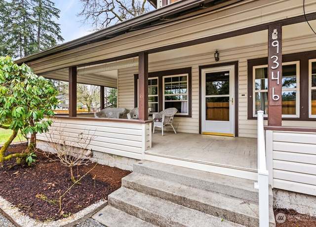 Property at 6907 Pleasant St SW #2, Lakewood, WA 98499, 3 beds, 2 baths