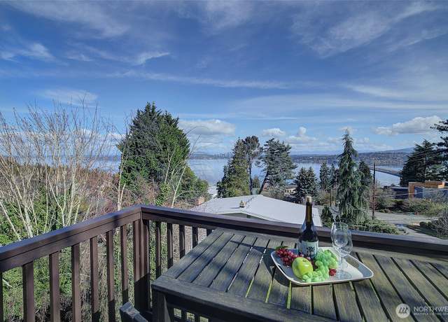 Property at 930 31st Ave S, Seattle, WA 98144, 3 beds, 2.5 baths