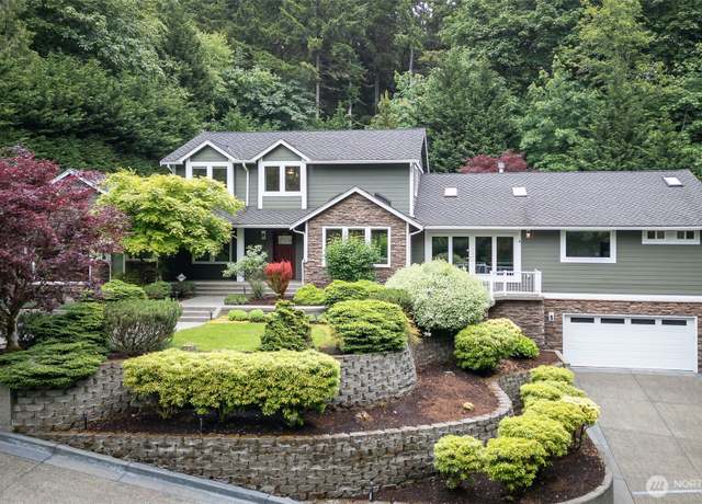 Property at 11003 68th Ave NW, Gig Harbor, WA 98332, 4 beds, 4 baths