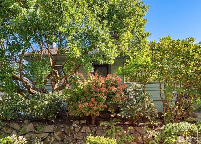 Property at 123 Crockett St, Seattle, WA 98109, 1 bed, 1 bath