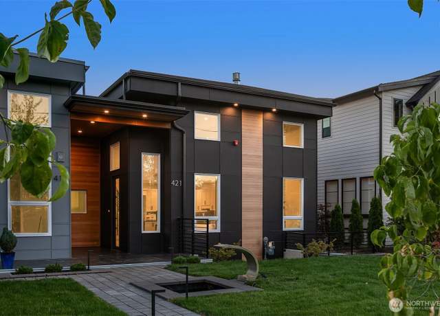 Property at 421 14th Ave W, Kirkland, WA 98033, 3 beds, 2.5 baths
