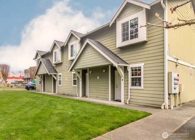 Property at 5002 S 30th St Unit B4, Tacoma, WA 98409, 2 beds, 1.5 baths