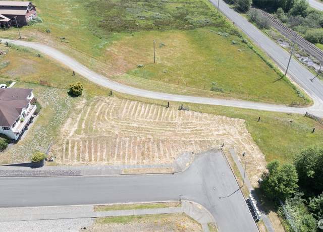 Property at 180 Hemlock St, Montesano, WA 98563