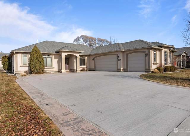 Property at 519 Bluff West Dr, Moses Lake, WA 98837, 4 beds, 2 baths