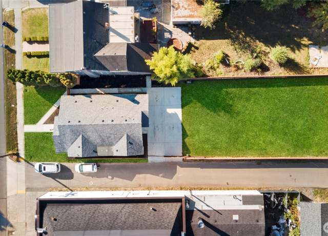 Property at 4014 Pacific Ave, Tacoma, WA 98418