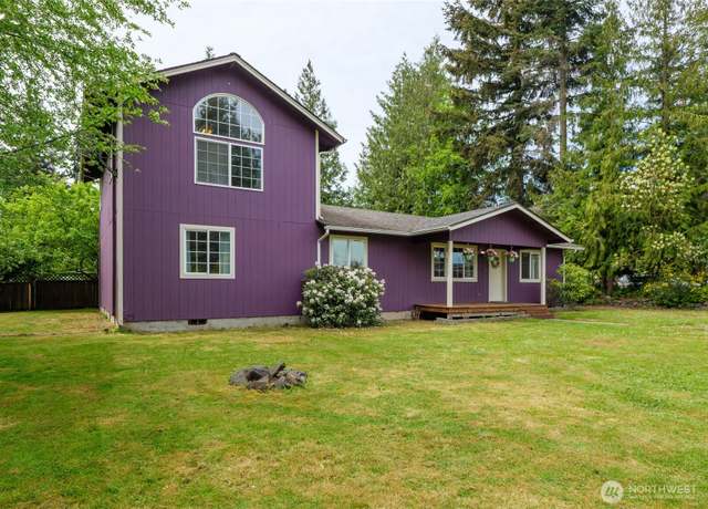 Property at 1138 W 17th, Port Angeles, WA 98363, 4 beds, 2.5 baths