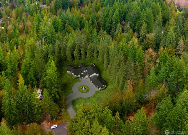 Property at 26 xxx SE 152nd St, Issaquah, WA 98025, 4 beds, 4.5 baths