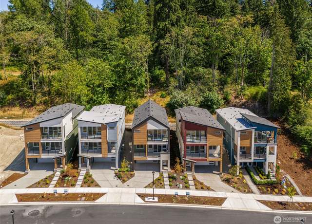 Property at 4009 Aberdeen Way NE #28, Renton, WA 98056, 4 beds, 3.5 baths