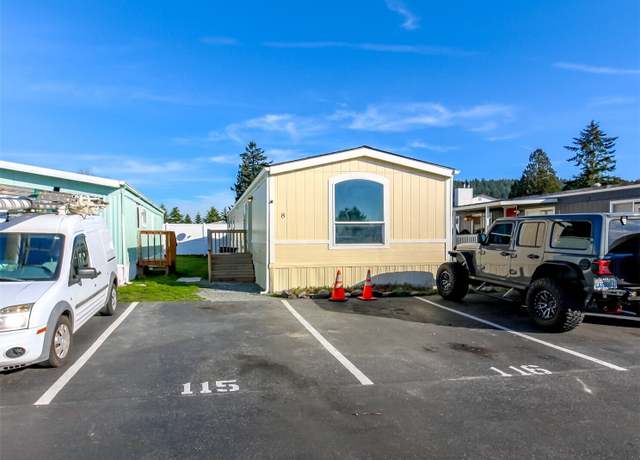 Property at 210 37th St SE #8, Auburn, WA 98002, 2 beds, 2 baths